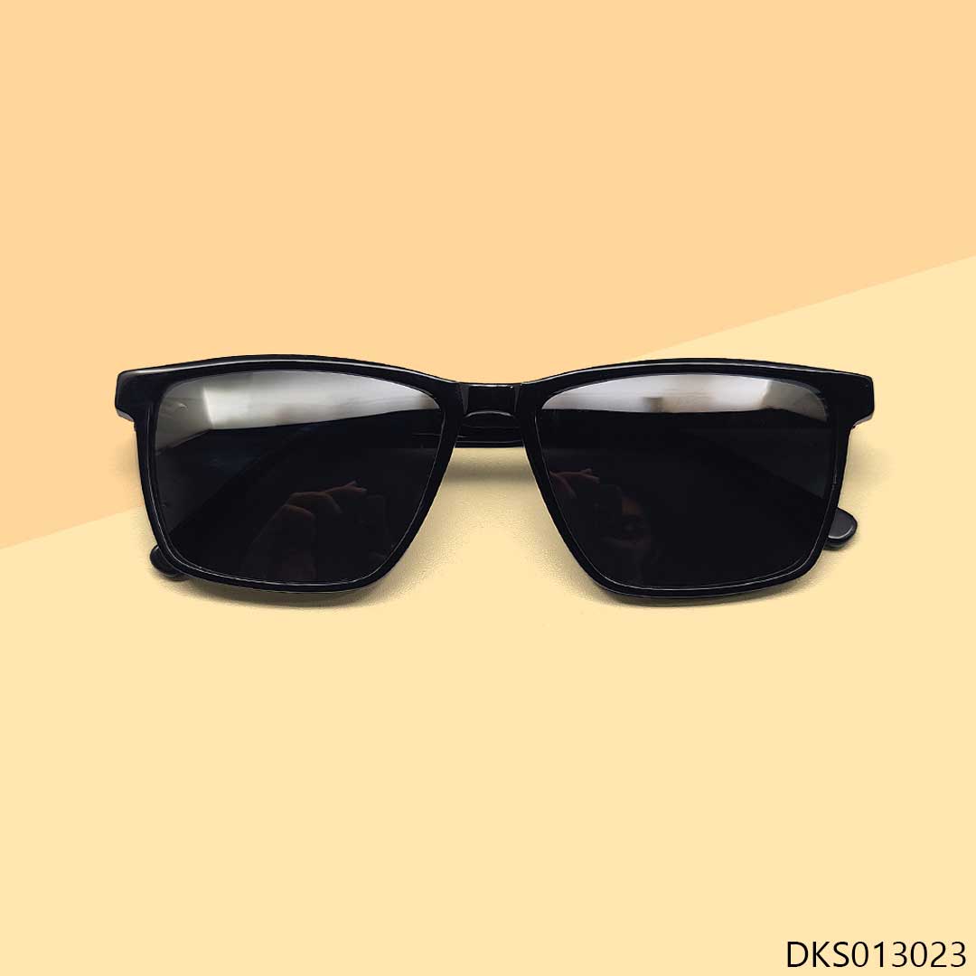 Light Weight Fashionable Premium Sunglass