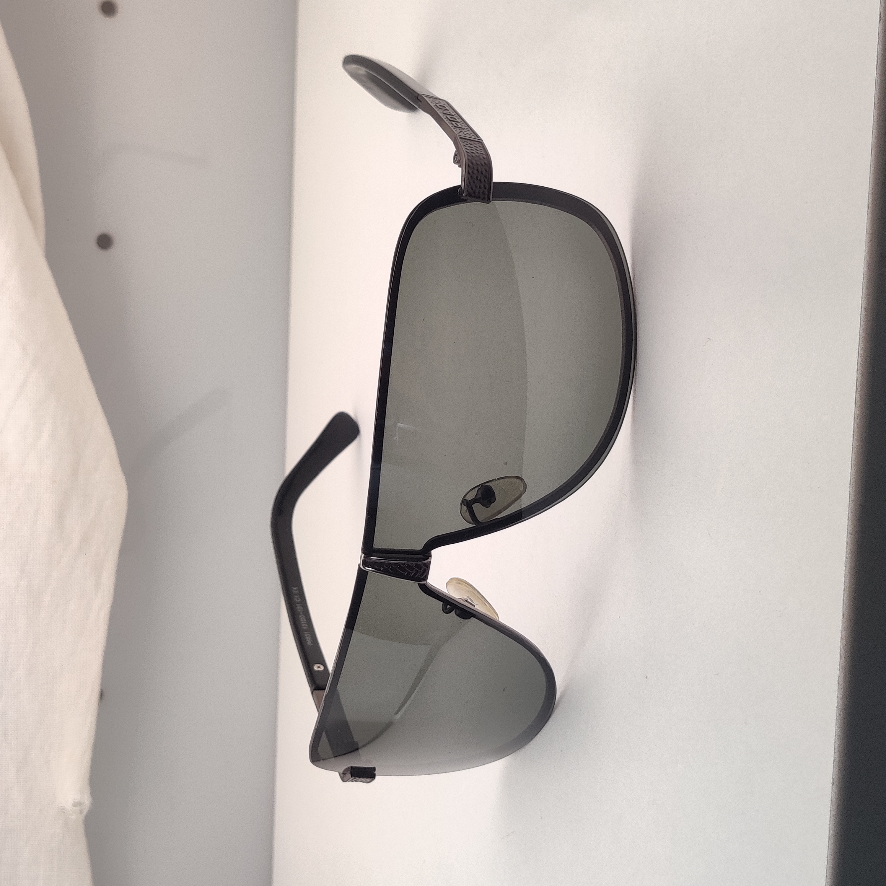 Bold & Classic Black Aviator-Style Sunglasses