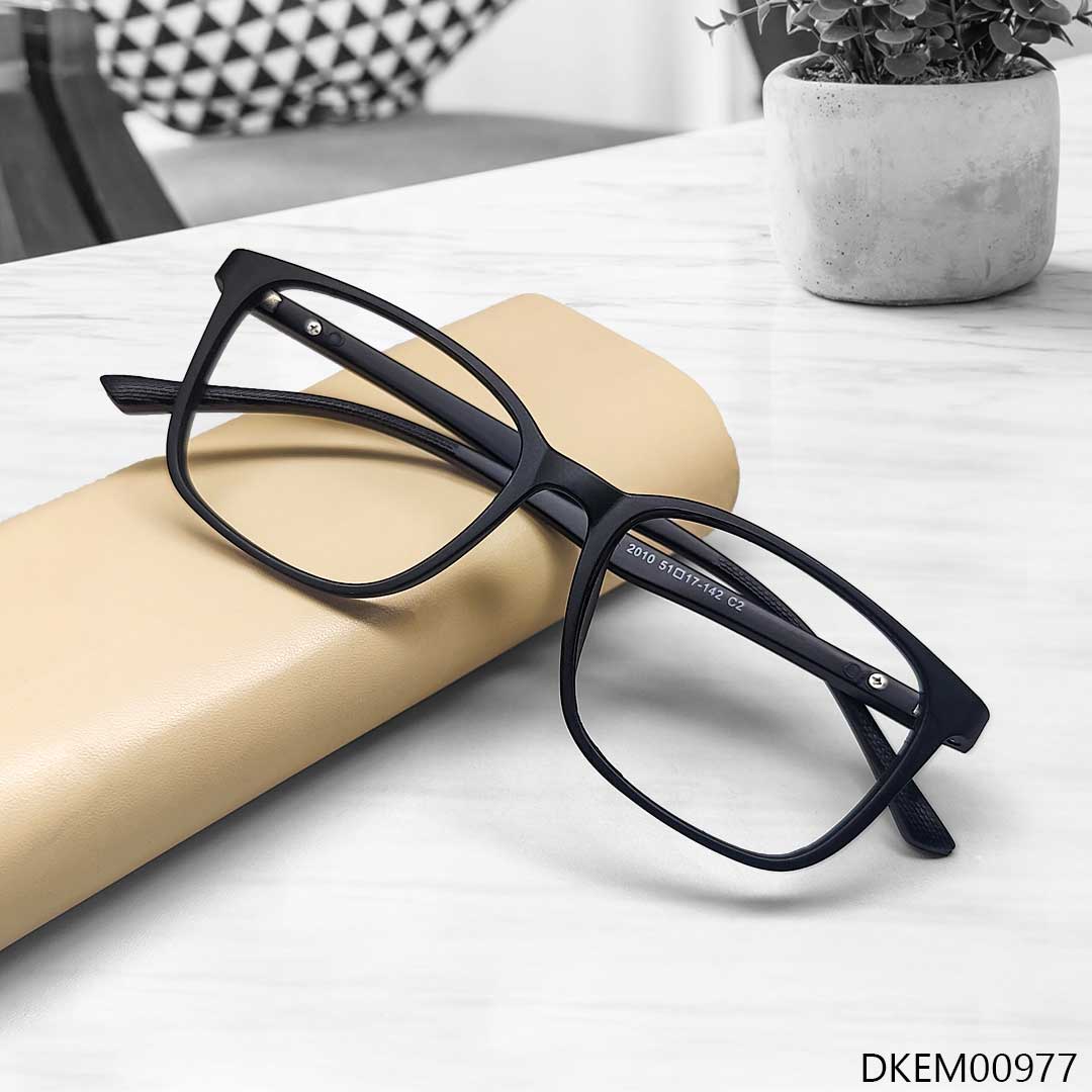 Classy Black Color Square Shape Eyeglass