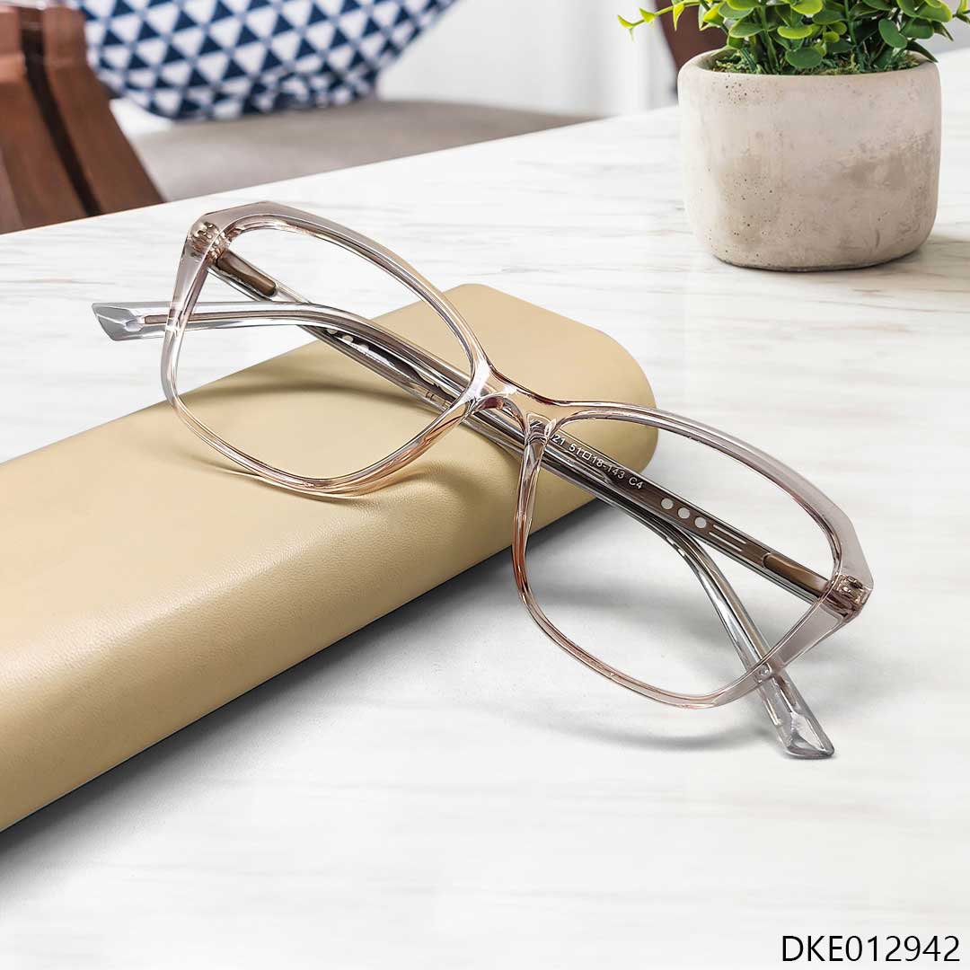 Transparent Color Women's Eyeglass