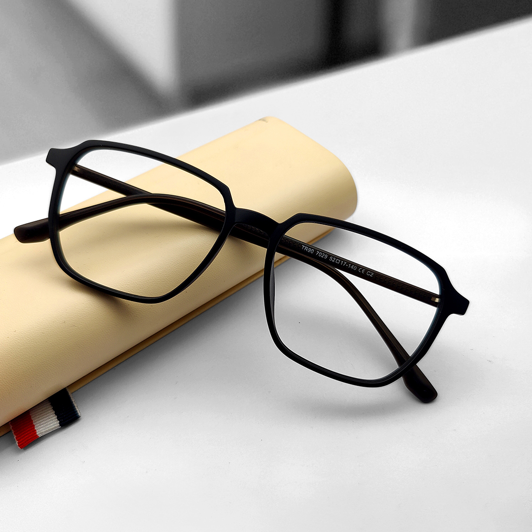 New Black Color Light Weight Eyeglasses
