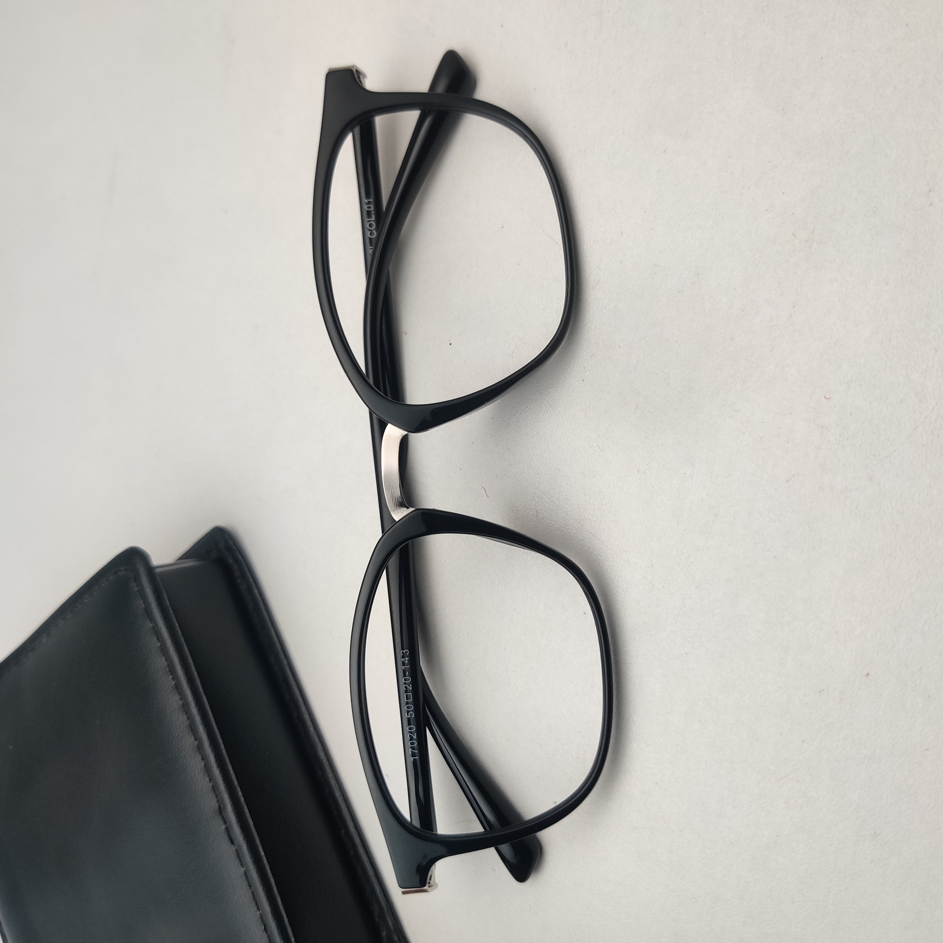 New Black Stylish Eyeglasses