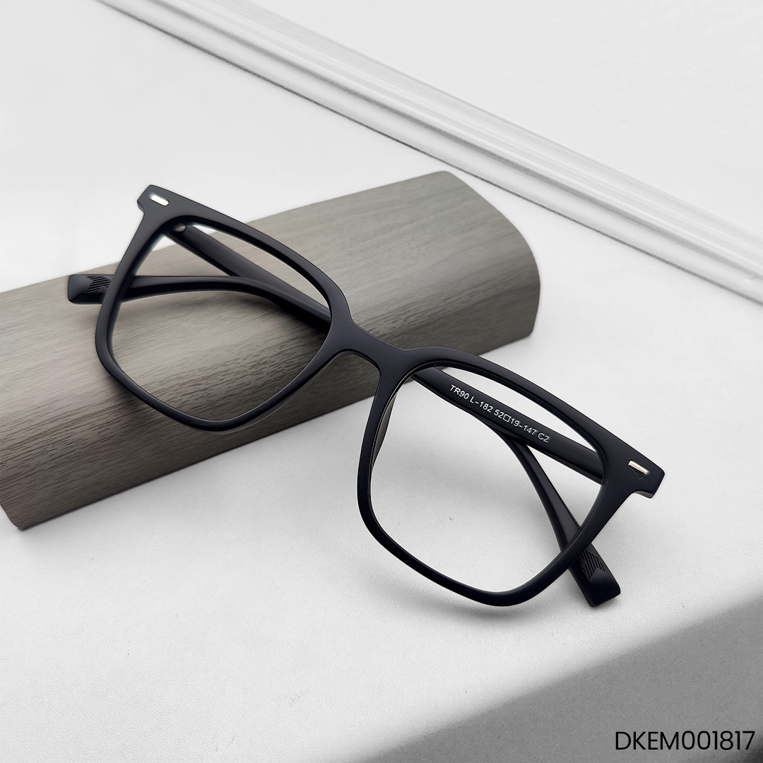 2026 New Elegant Square Shape Eyeglasses