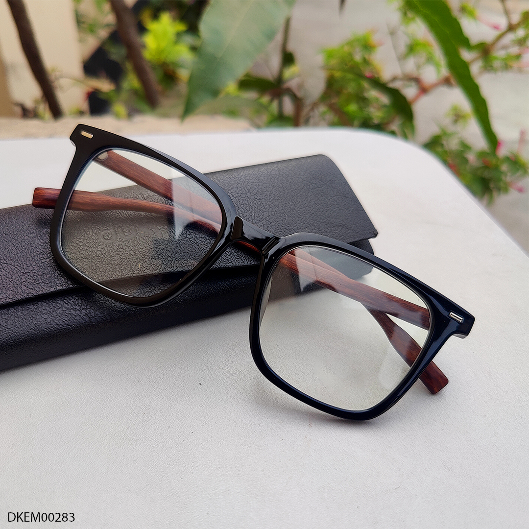 Glossy Black & Wooden Mixed Eyeglass