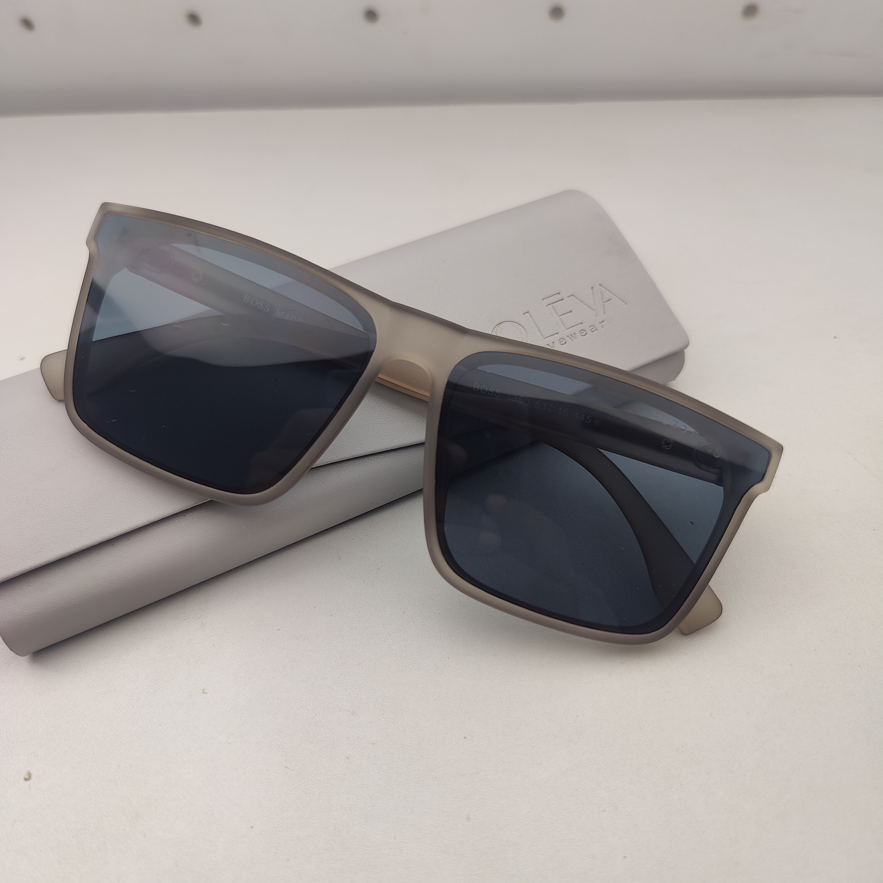 New Design Stylish Premium Sunglasses