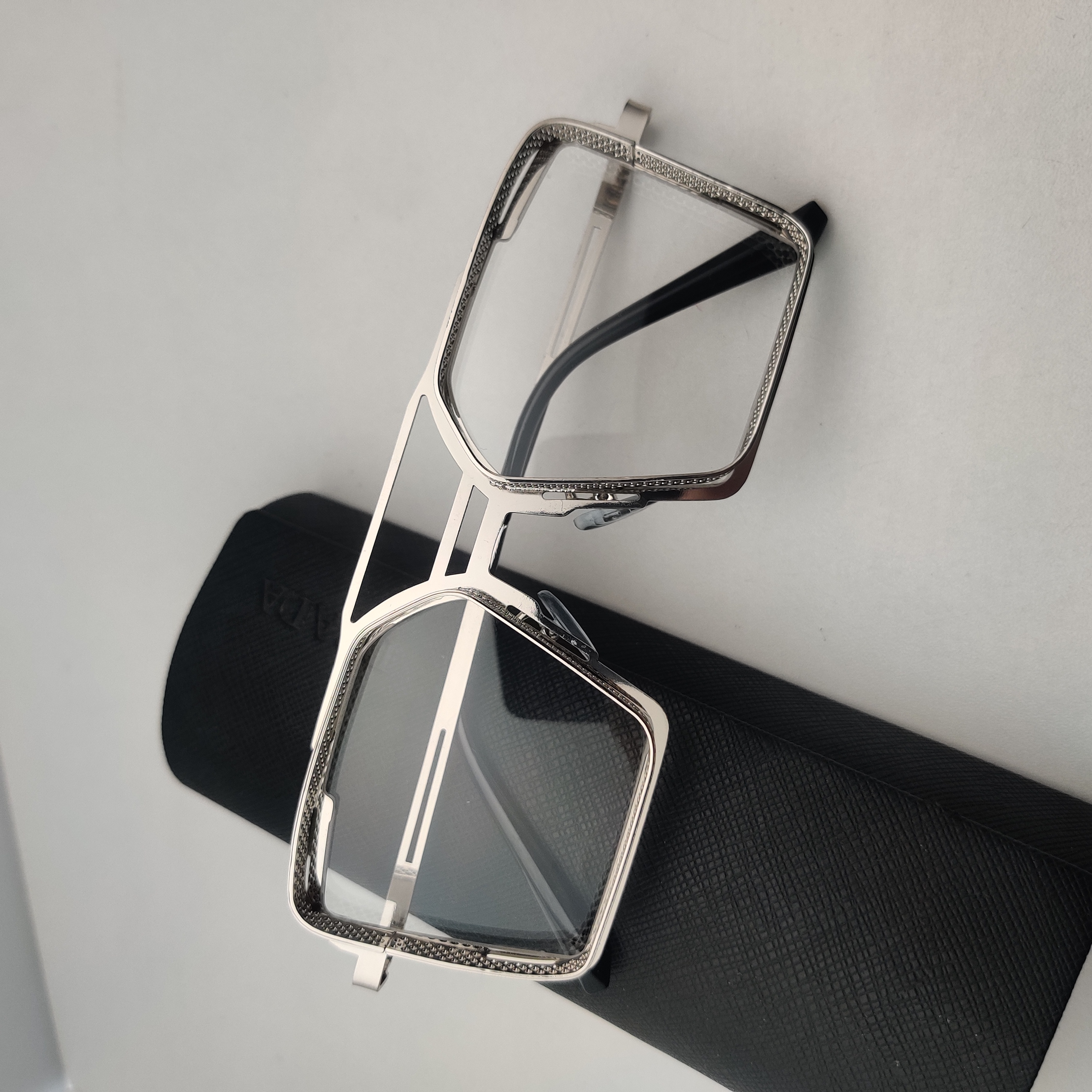 New Stylish Silver Color Eyeglasses