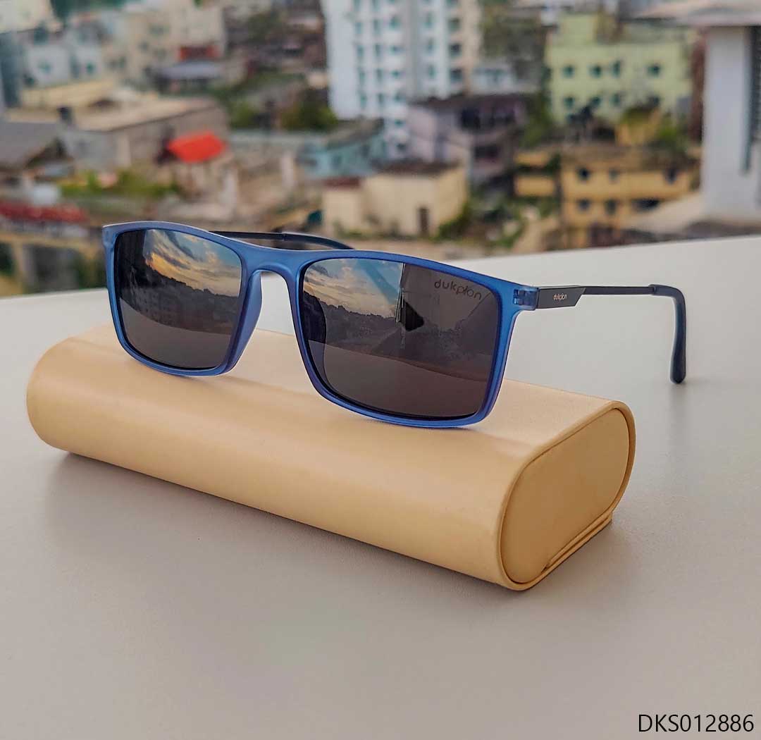 Light Weight and Premium Sunglass