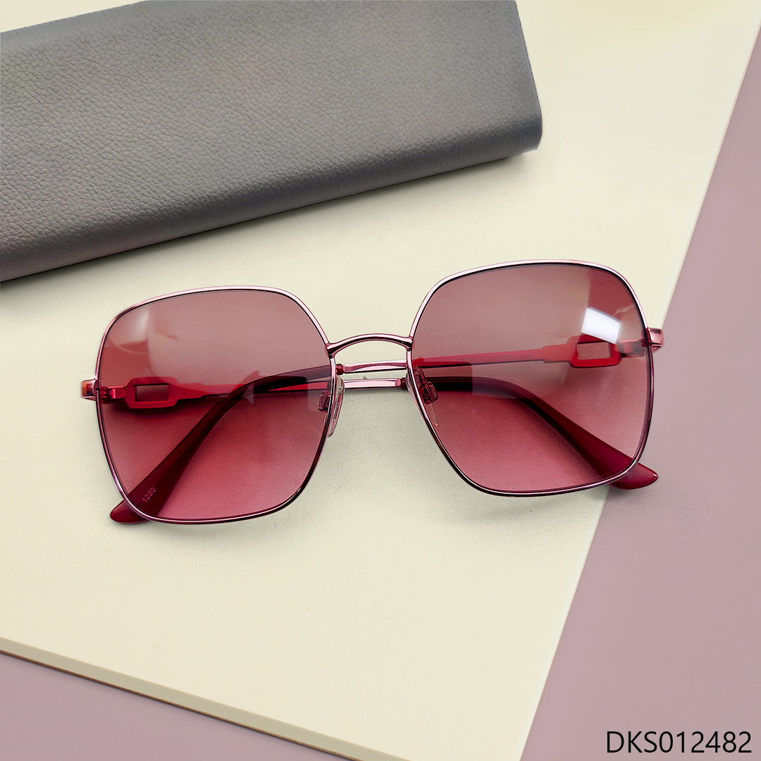 Premium Quality Woman Sunglass 26