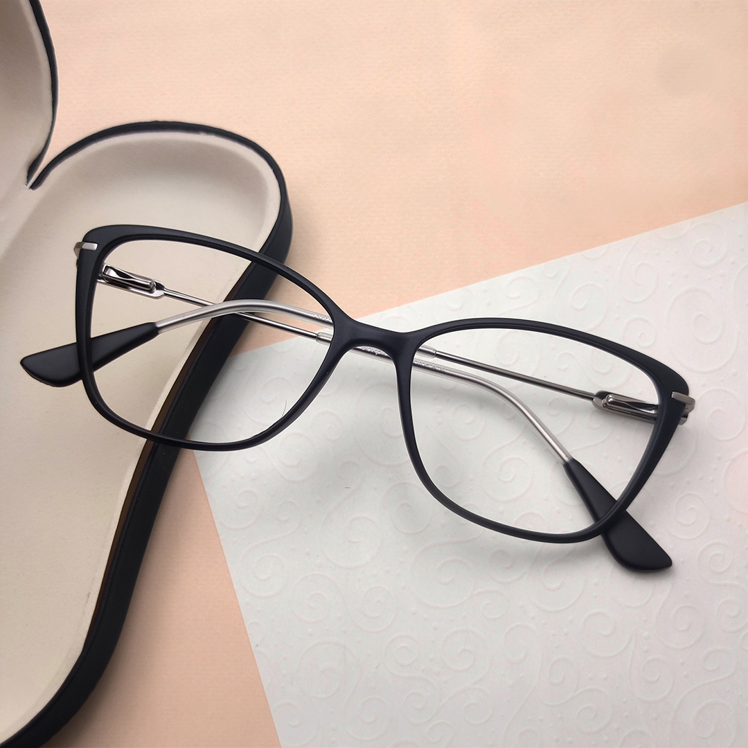 High Quality Durable Women's Eyeglasses