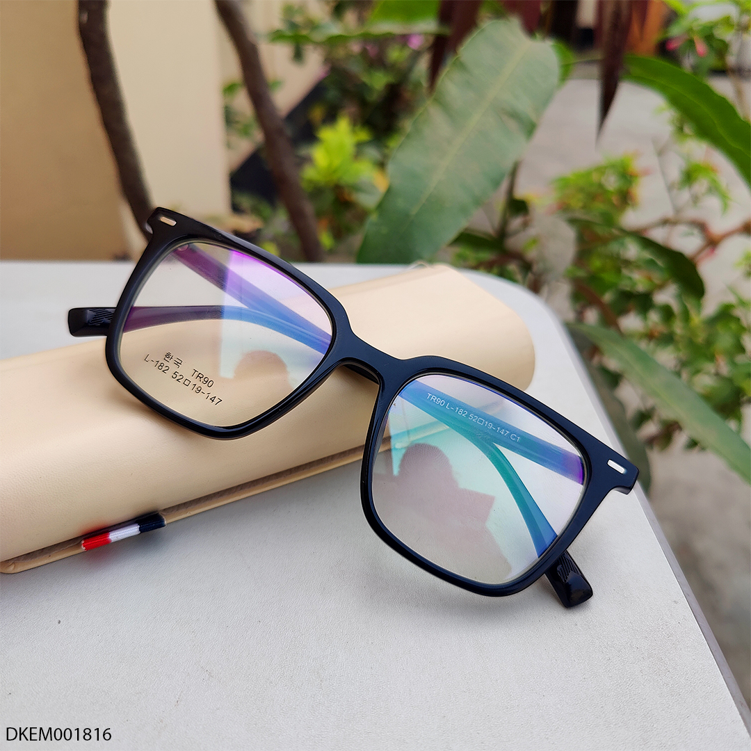 Square Shape Premium Eyeglass 2026