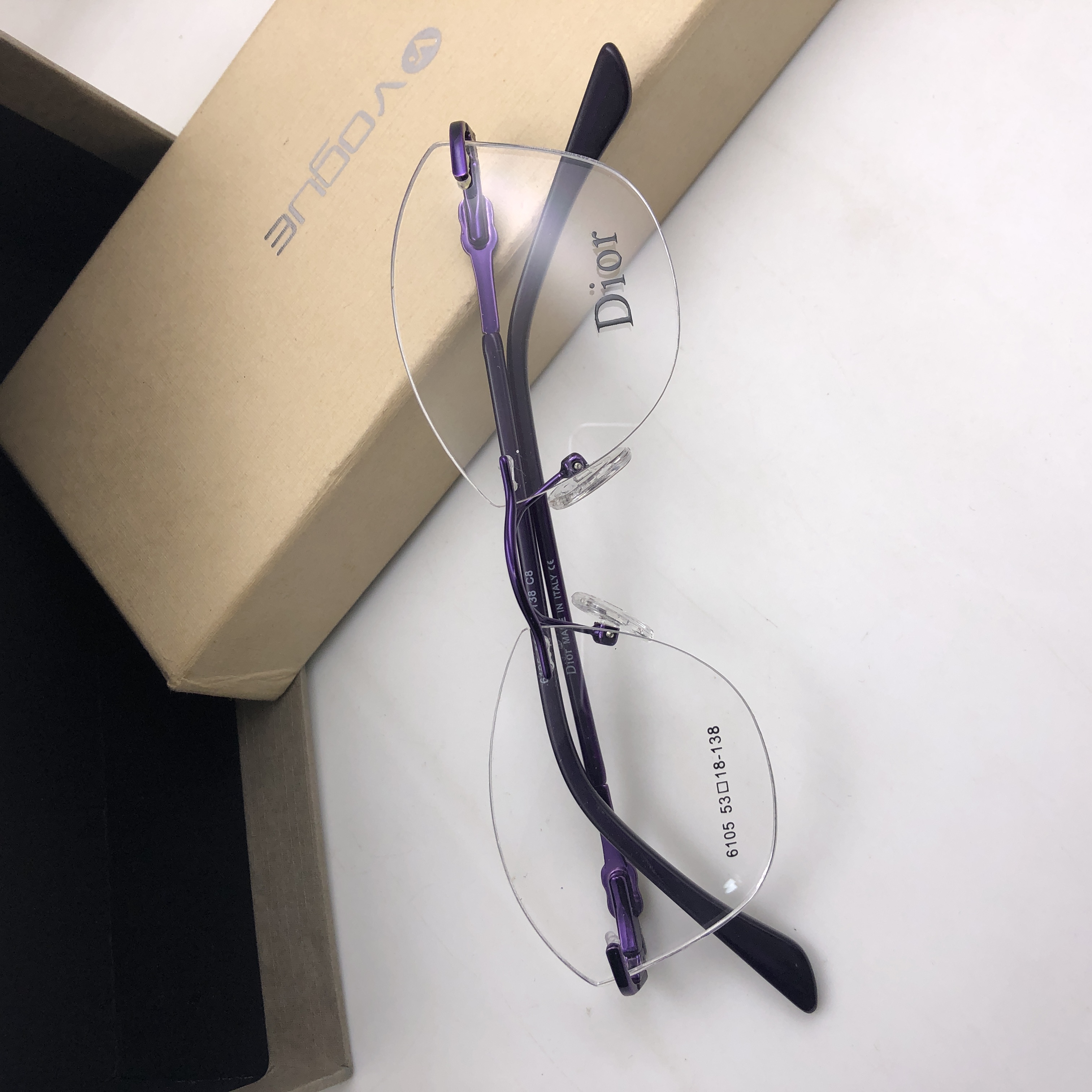 Elegant Design Rimless Eyeglasses