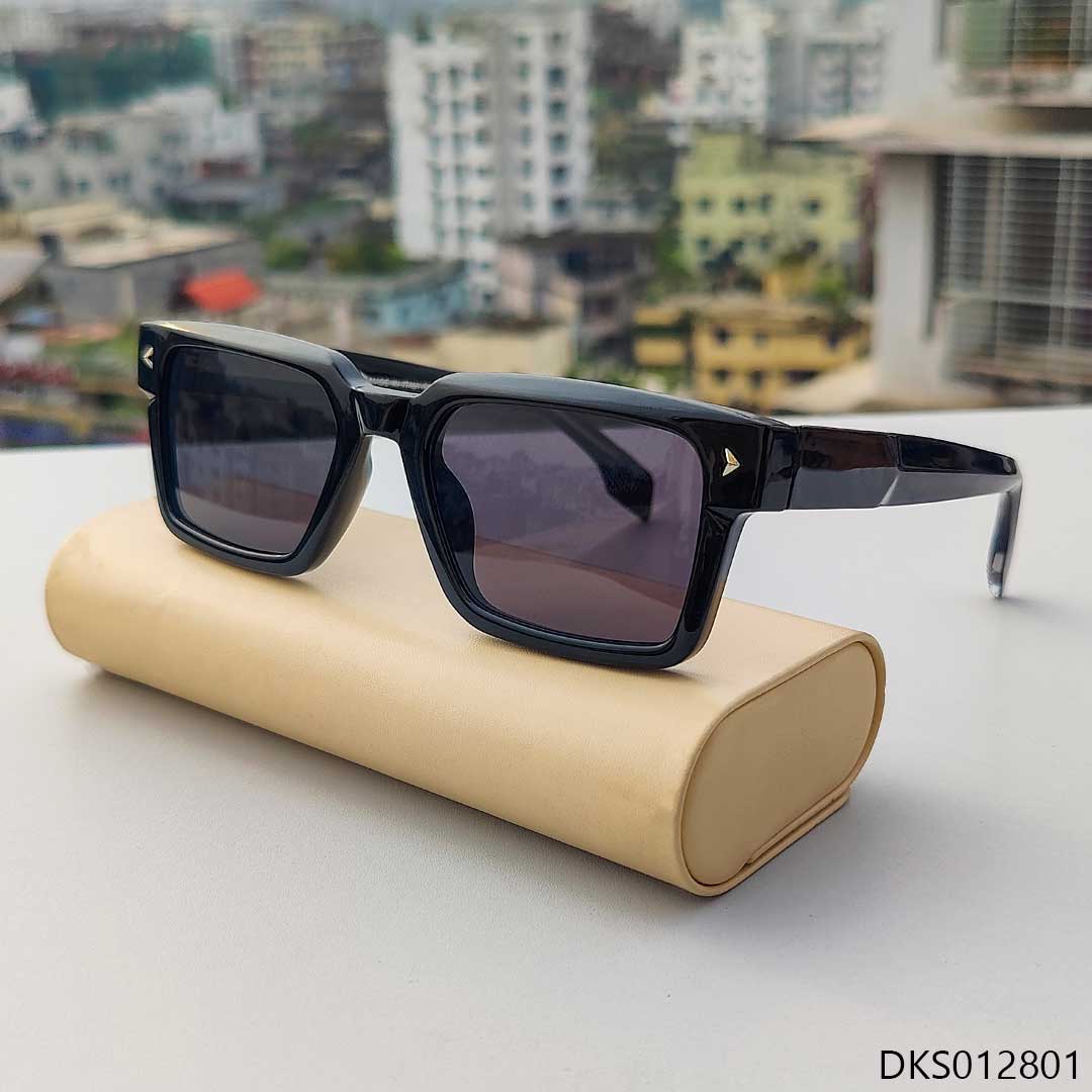 Glossy Black Color Stylish Sunglass