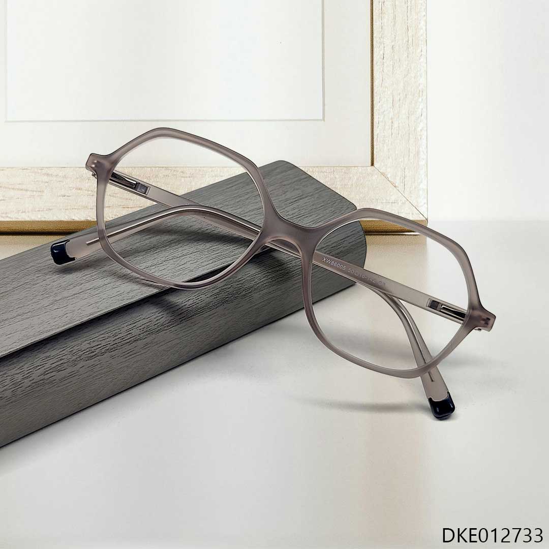 Light Weight Flexible Eyeglass