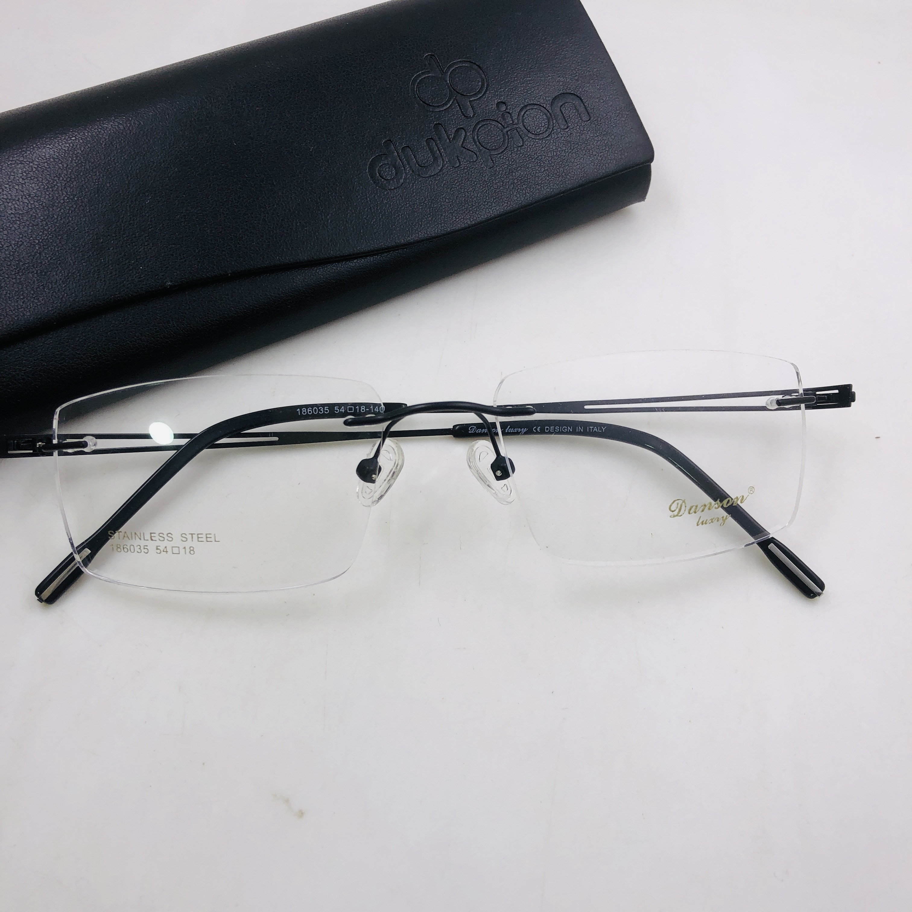 Trendy Rimless Eyeglasses