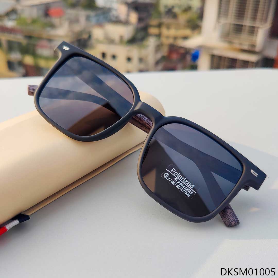 Wooden Texture and Black Color Sunglass