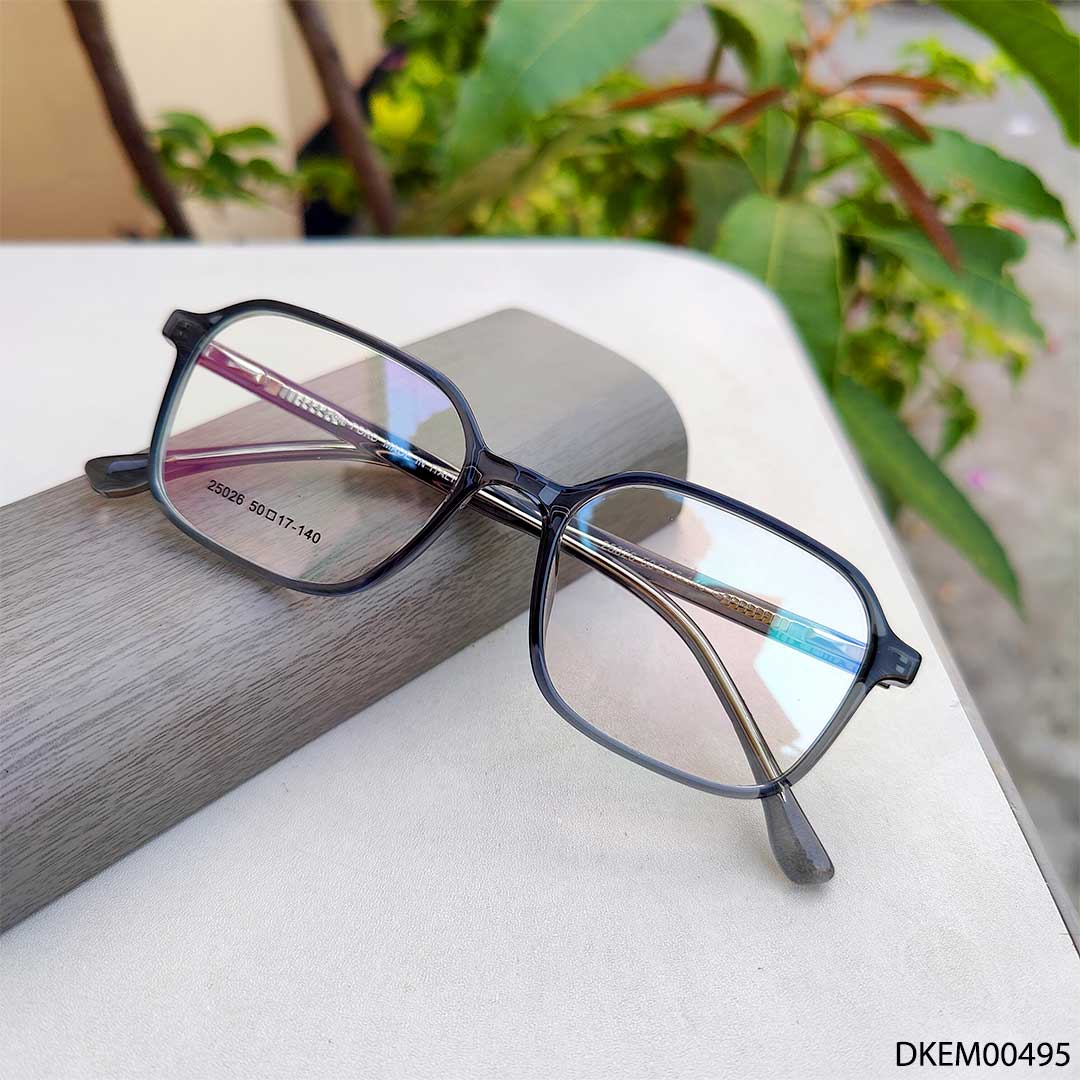 Stylish & Fashionable Grey Transparent Eyeglasses