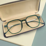 New Arrived Unique Design Green Colour Eyeglasses Frame