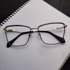 Stylish Women’s Eyeglass