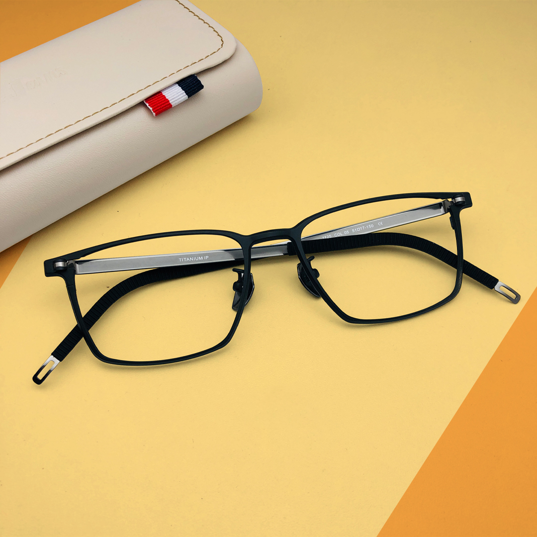 High Quality Titanium Frame Glasses