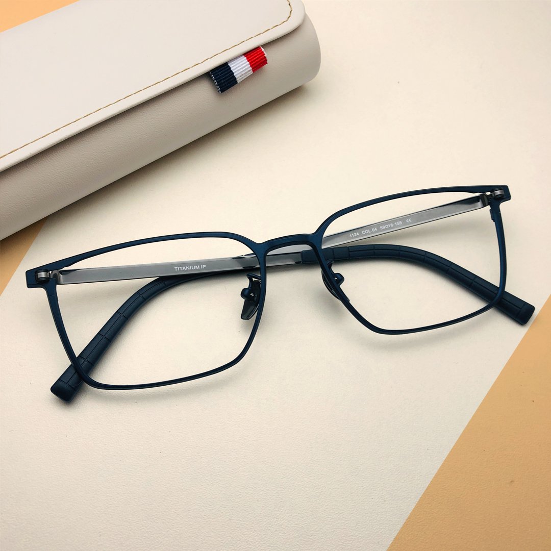 New Arrival High Quality Titanium Eyeglass Frame