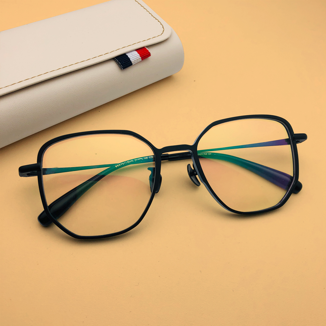 Round Shape Light Weight Eyeglasses