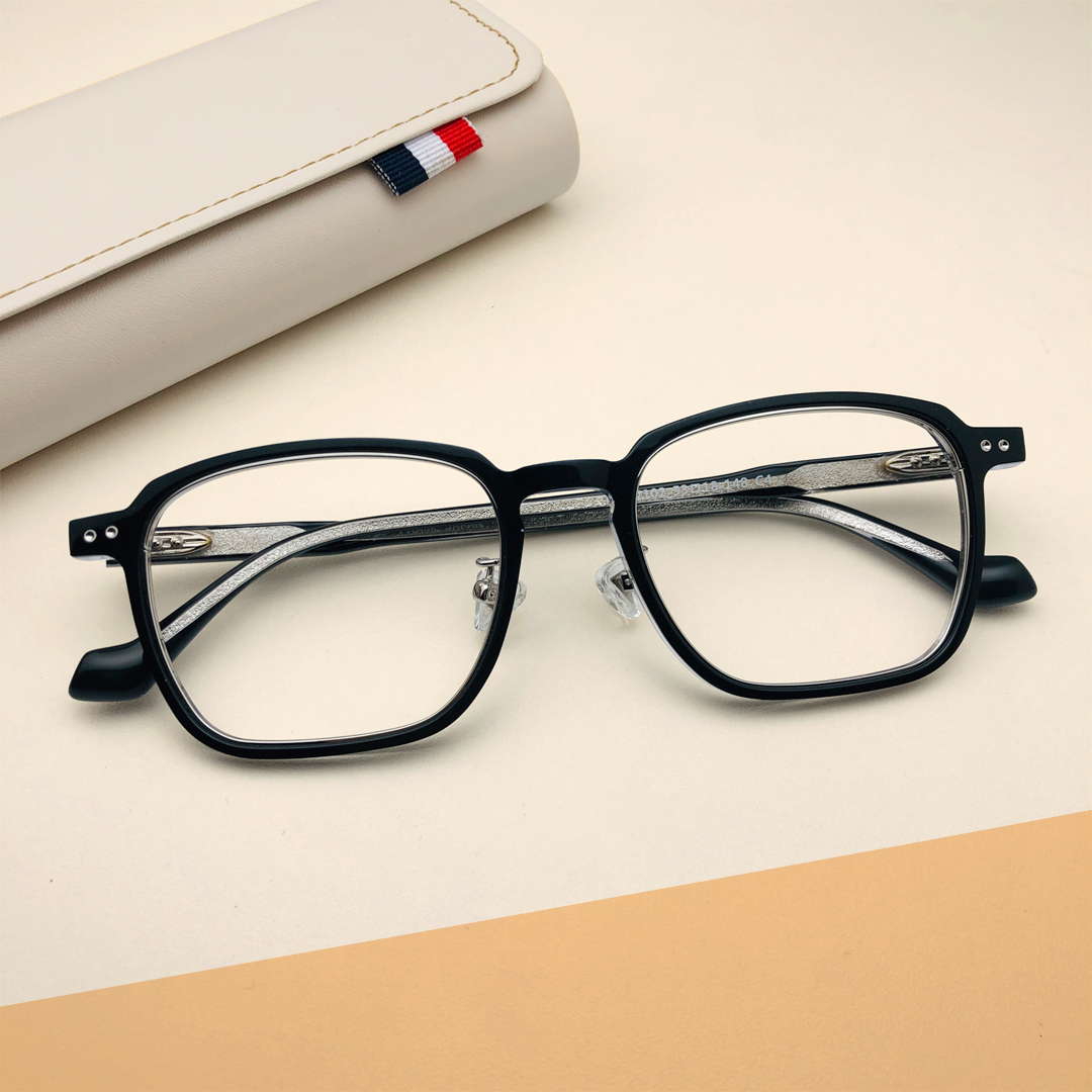 New Square Black Eyeglasses