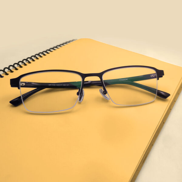 Style & Comfort Eyeglass Frames