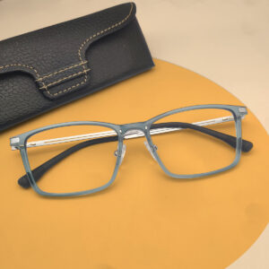 Superior Square Glasses Style Redefined