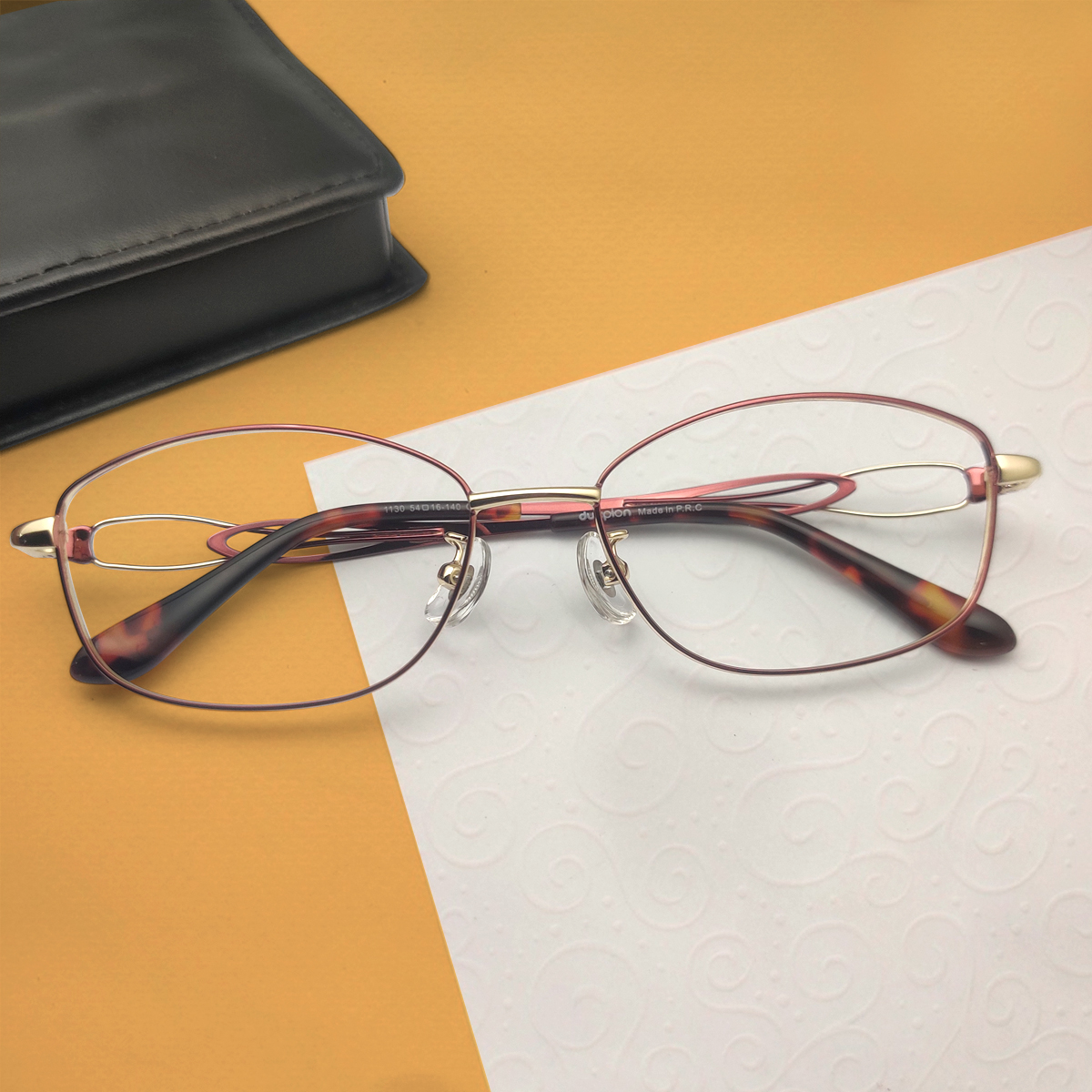 New Oval Shape Ladies Eyglasses