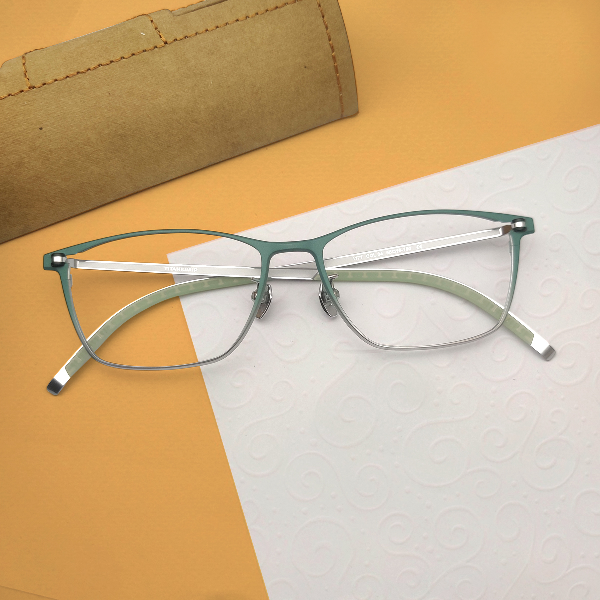 Luxurious Titanium Eyeglasses