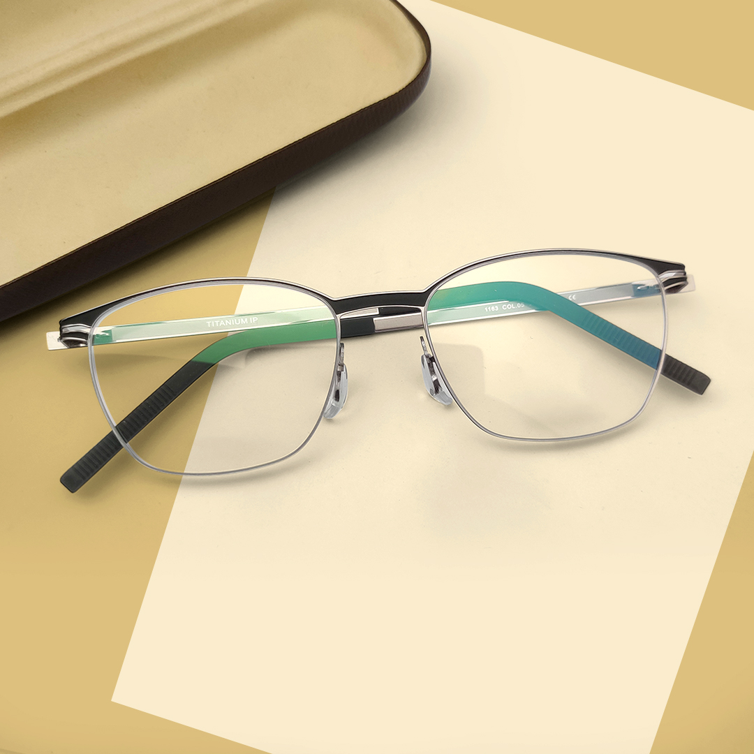 Stylish Oval Frames for Eyeglasses