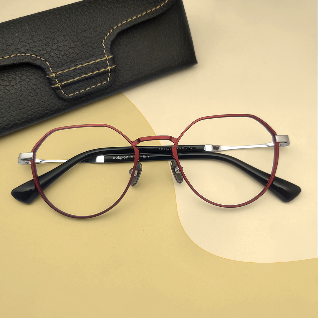 Luxury Eyeglasses in Metal Frames