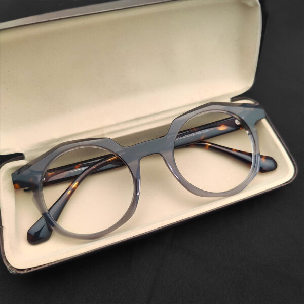 Round Shape Printed Eyeglass
