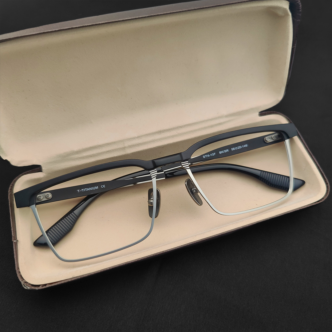 New Square High Quality Eyeglass Frame