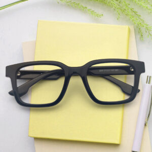 Square Shape High Quality Eyeglass