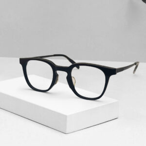 Round Shape High Quality Eyeglass