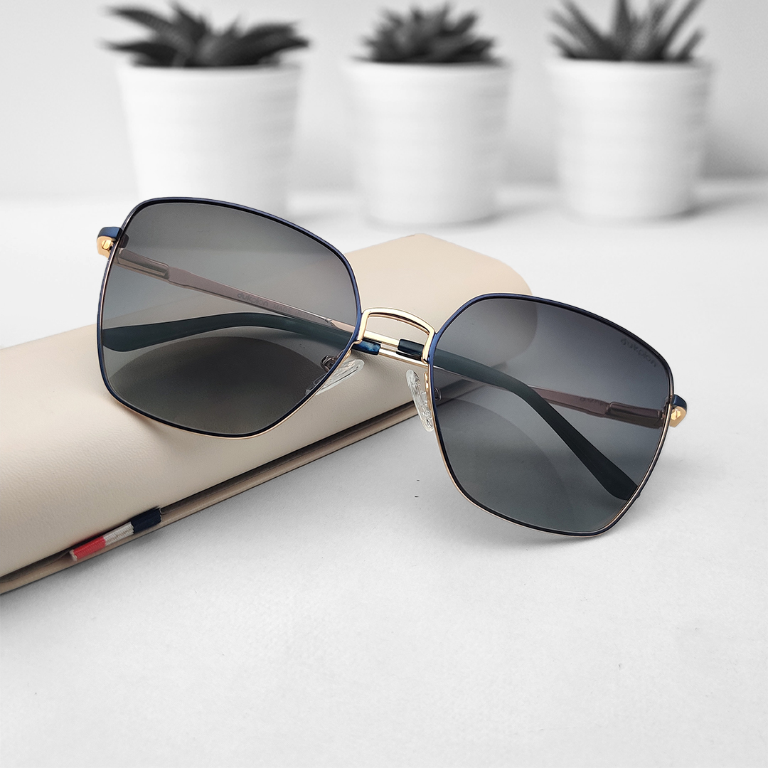 Fashionable Women's Sunglasses