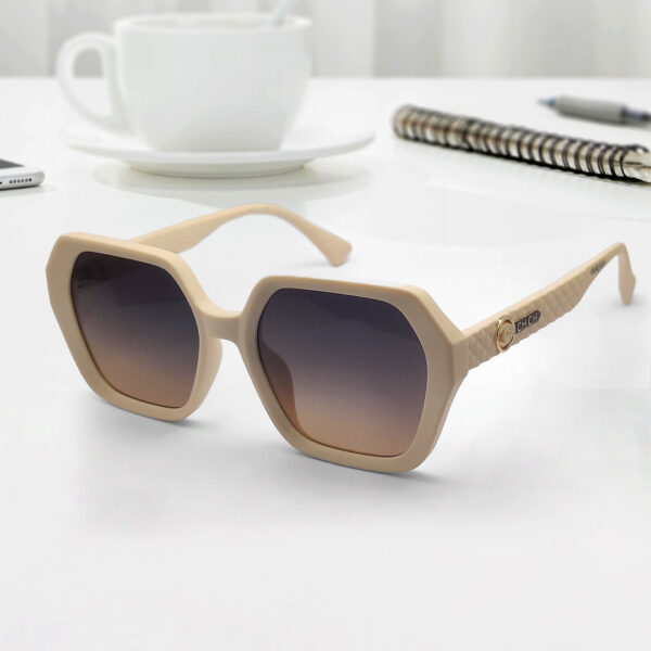 Trendy Stylish Women's Sunglasses