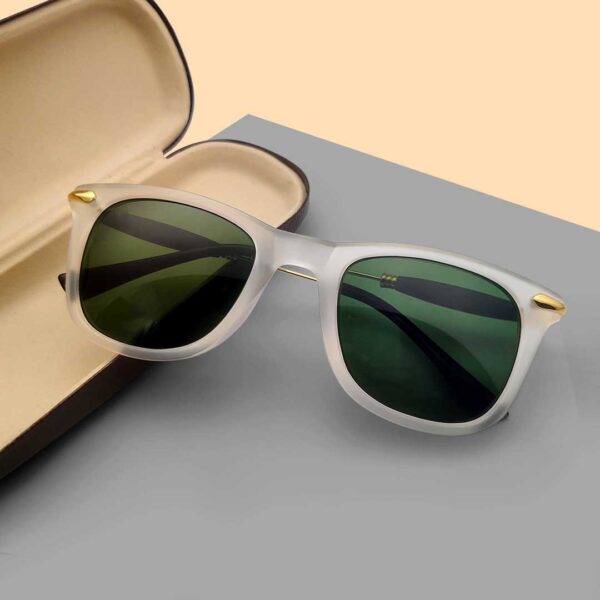 Transparent color new sunglasses