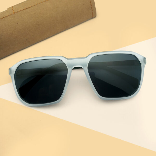 New Arrived Transparent Color Sunglasses 2024