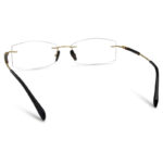 Gorgeous Design Titanium Material Built Eyeglass