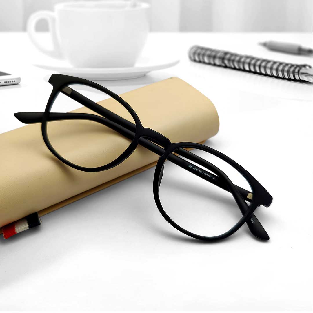 Semi Round Shape Light Weight Eyeglass