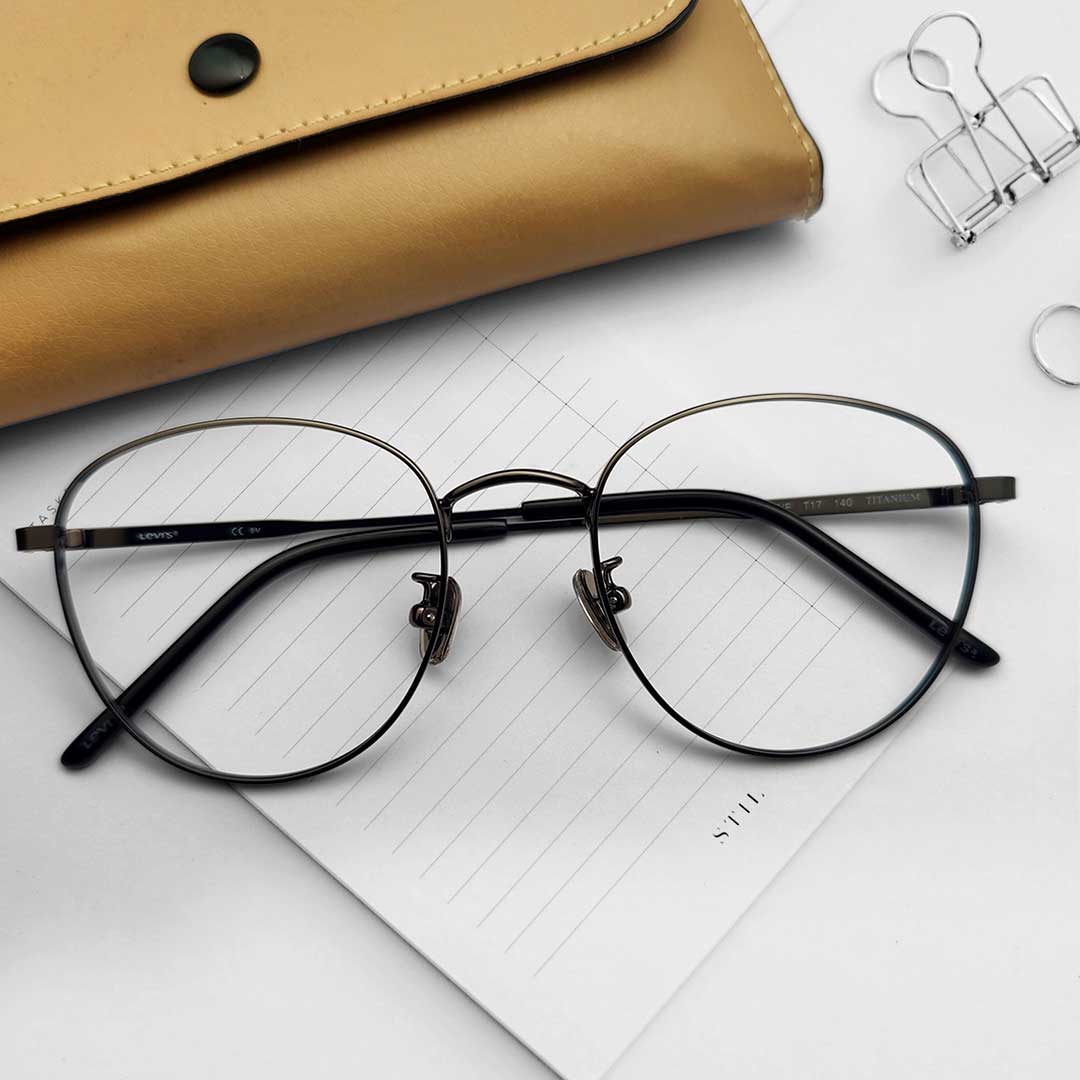 Round Shape Premium Quality Eyeglass