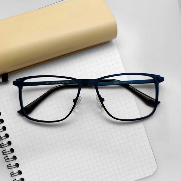 Square Shape Black Color Premium Eyeglass