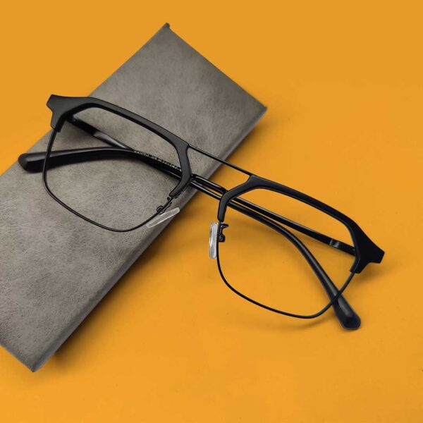 Black Color Double Bridge Blue cut Eyeglass