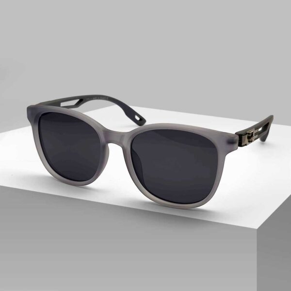 Semi-Round Shape Premium Quality Sunglasses