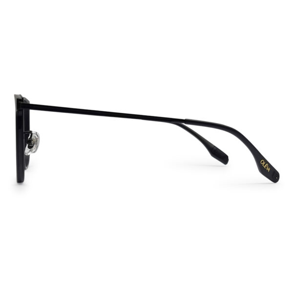 Fashionable Black Color Eyeglasses