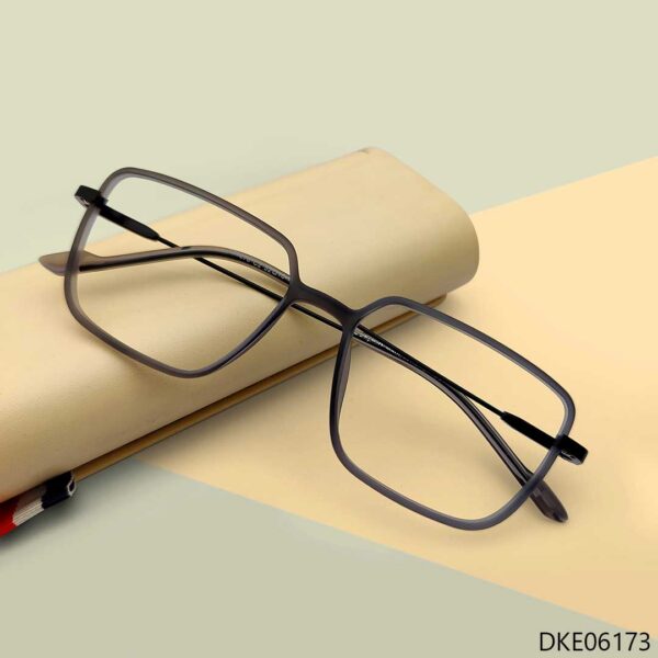 New Arrived Fashionable Grey Color Eyeglasses