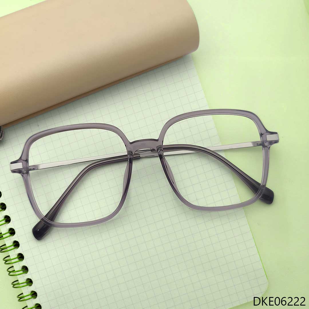 New Arrived Grey Color Stylish Eyeglasses