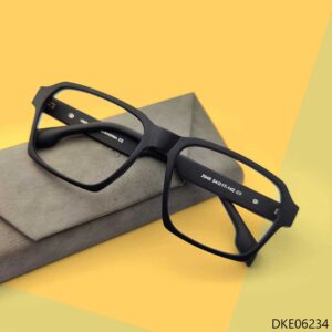 New Arrived Black Color Premium Eyeglasses